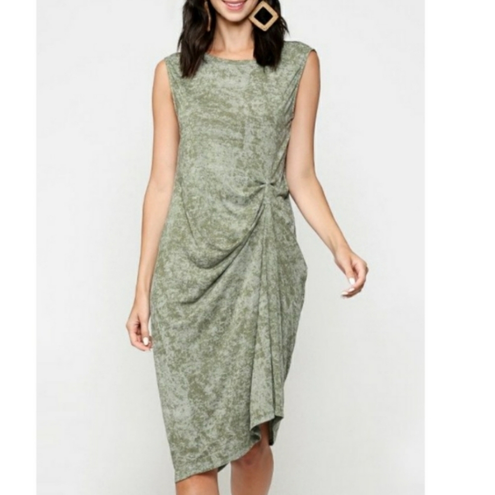 🆕 Draped knit boutique dress